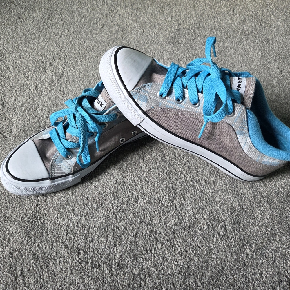 Airwalk Gray and Blue Women's Sneakers